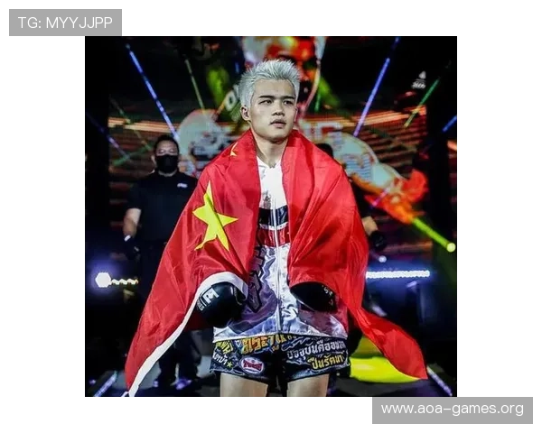 强者无惧环境限制以实力突破身高体重实现精彩KO的胜利传奇之路